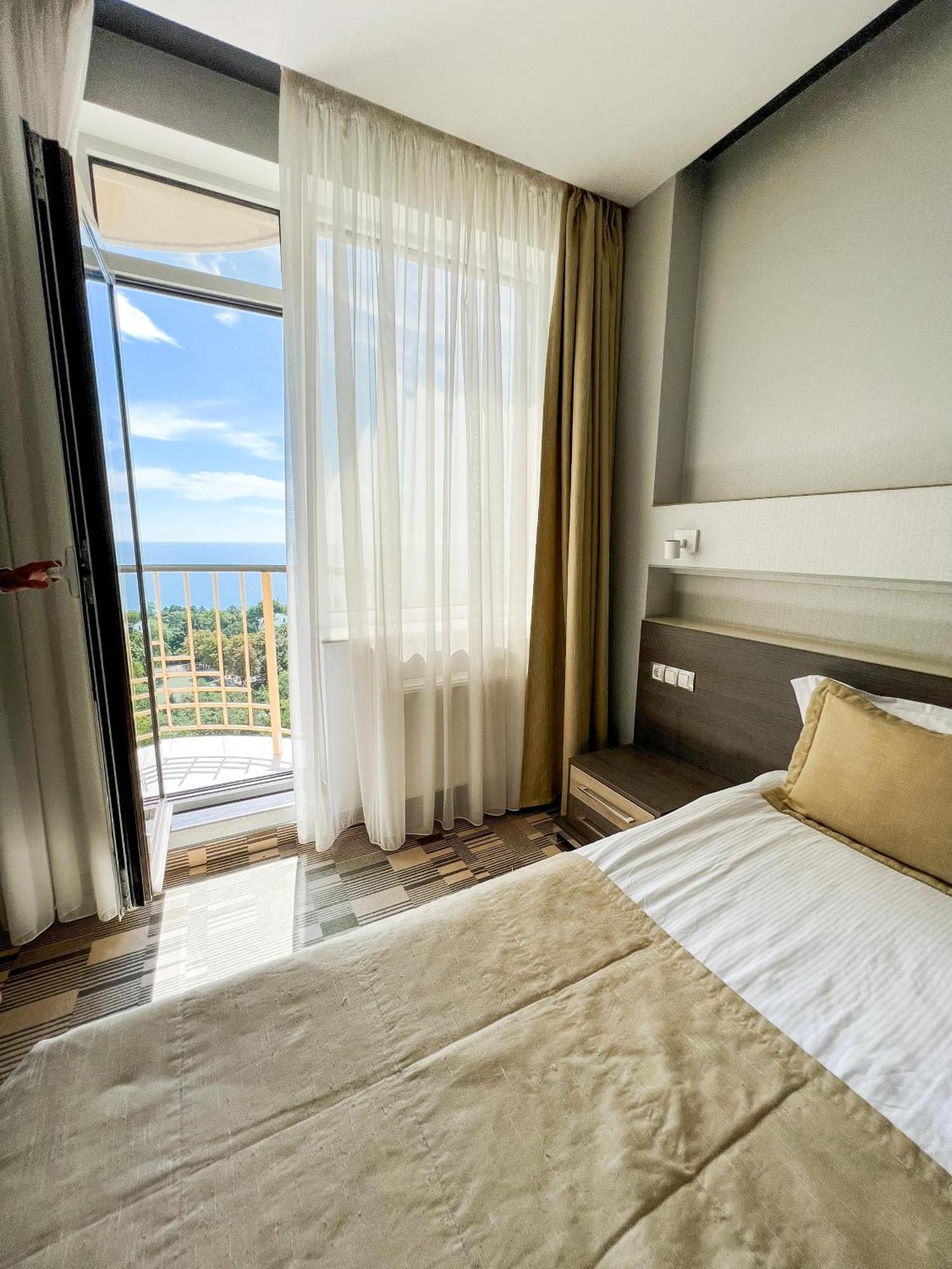 12Th Floor Apartments Odesa Exterior photo