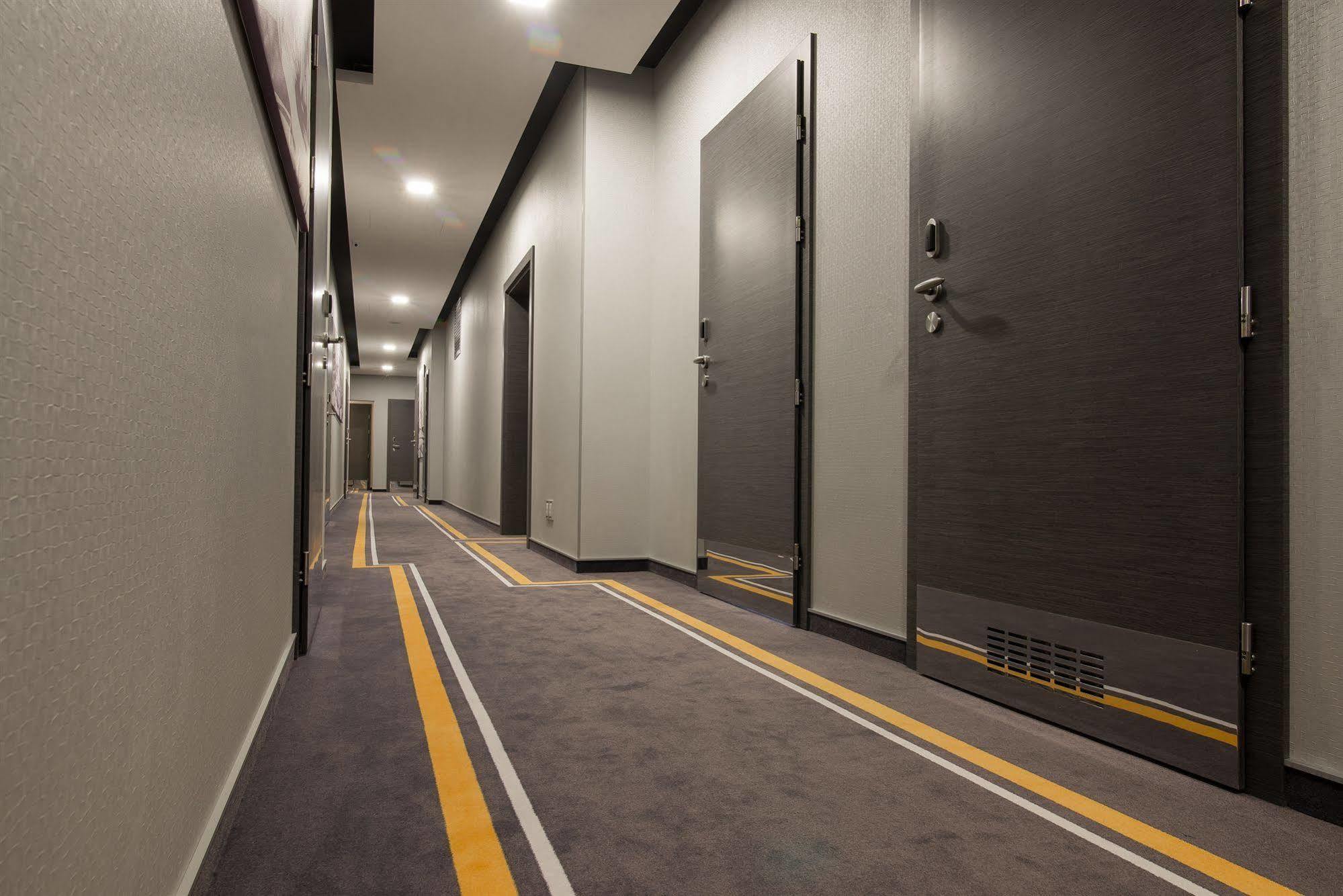 12Th Floor Apartments Odesa Exterior photo